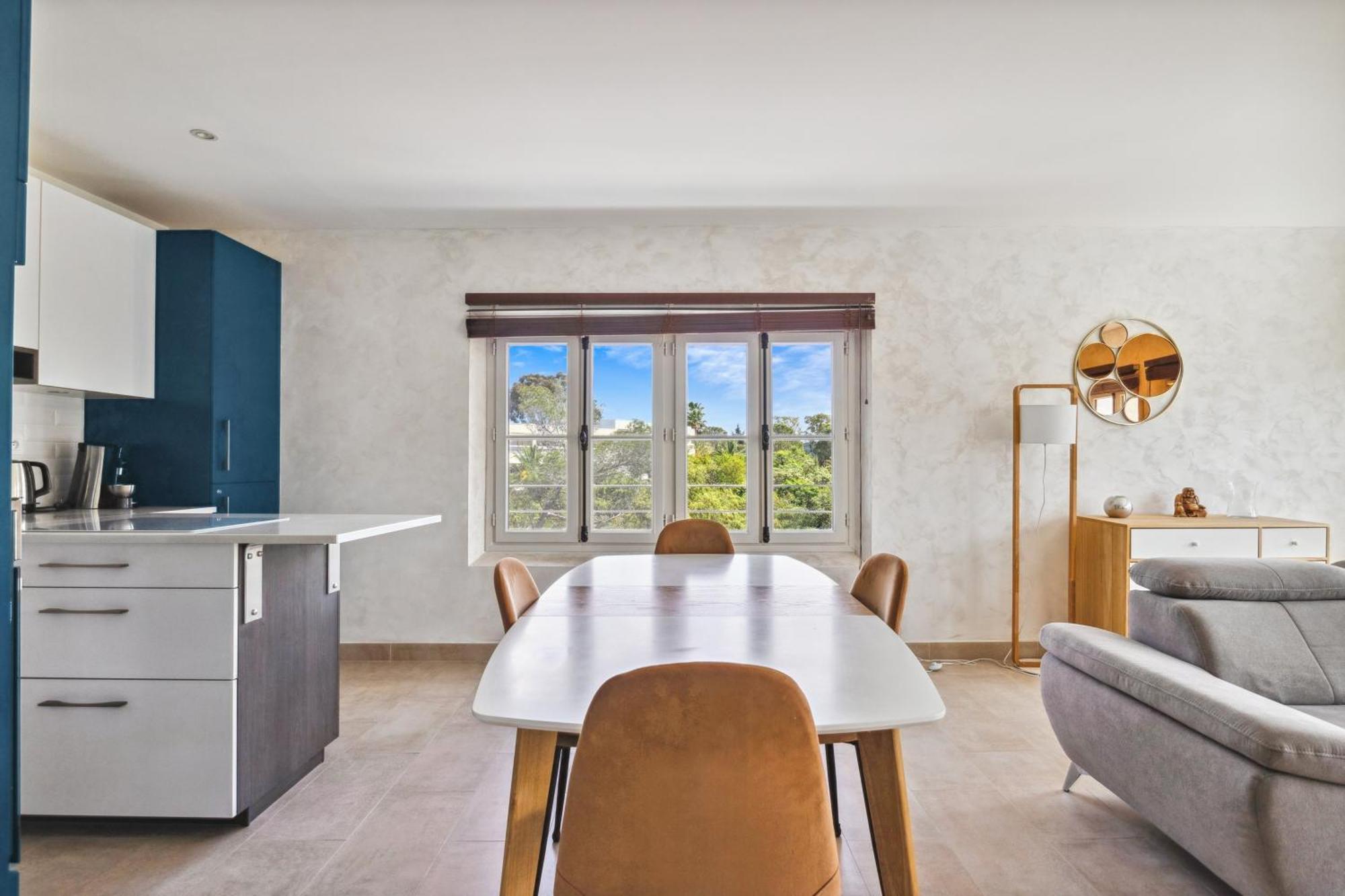 Appartement De Messugues - Appt Standing Vue Mer Saint-Raphaël Buitenkant foto
