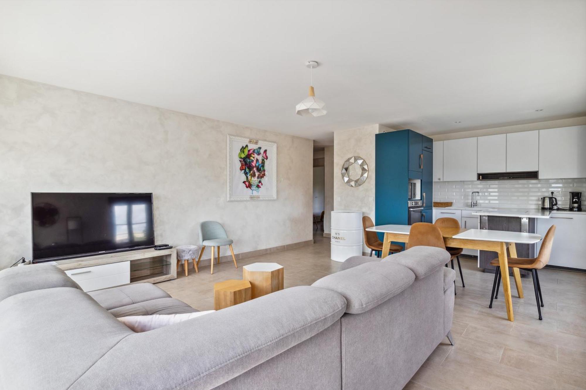 Appartement De Messugues - Appt Standing Vue Mer Saint-Raphaël Buitenkant foto